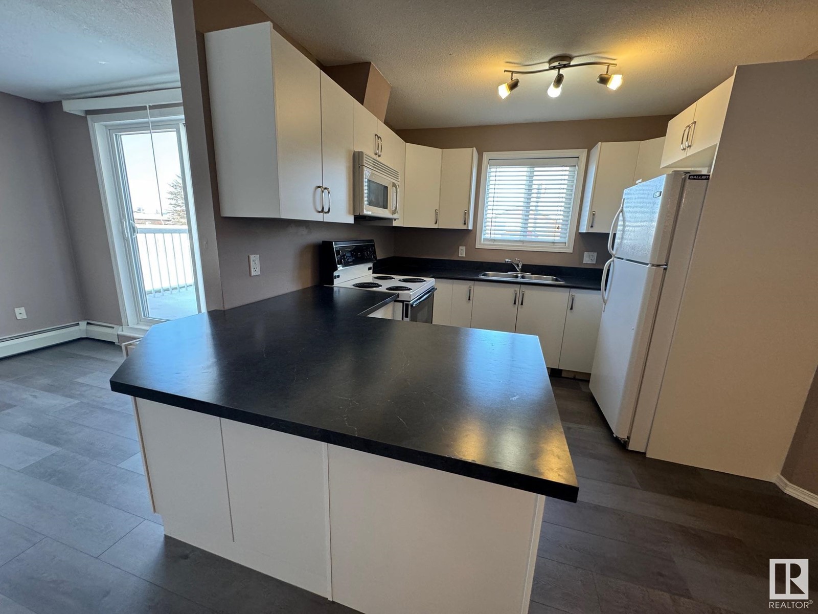 #133 4309 33 ST, Stony Plain