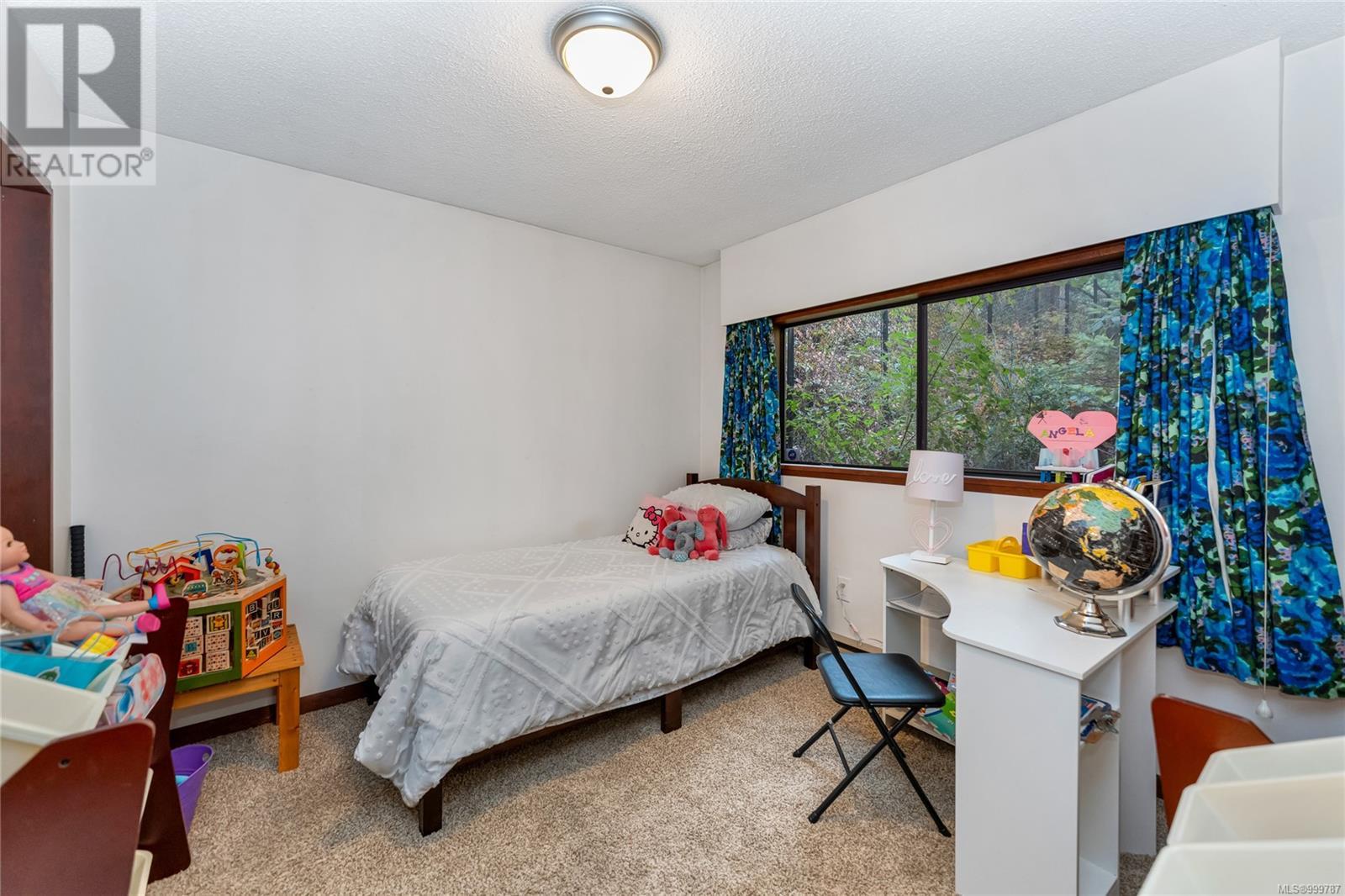 Photo 11 of 3052 Awsworth Rd, Langford BC
