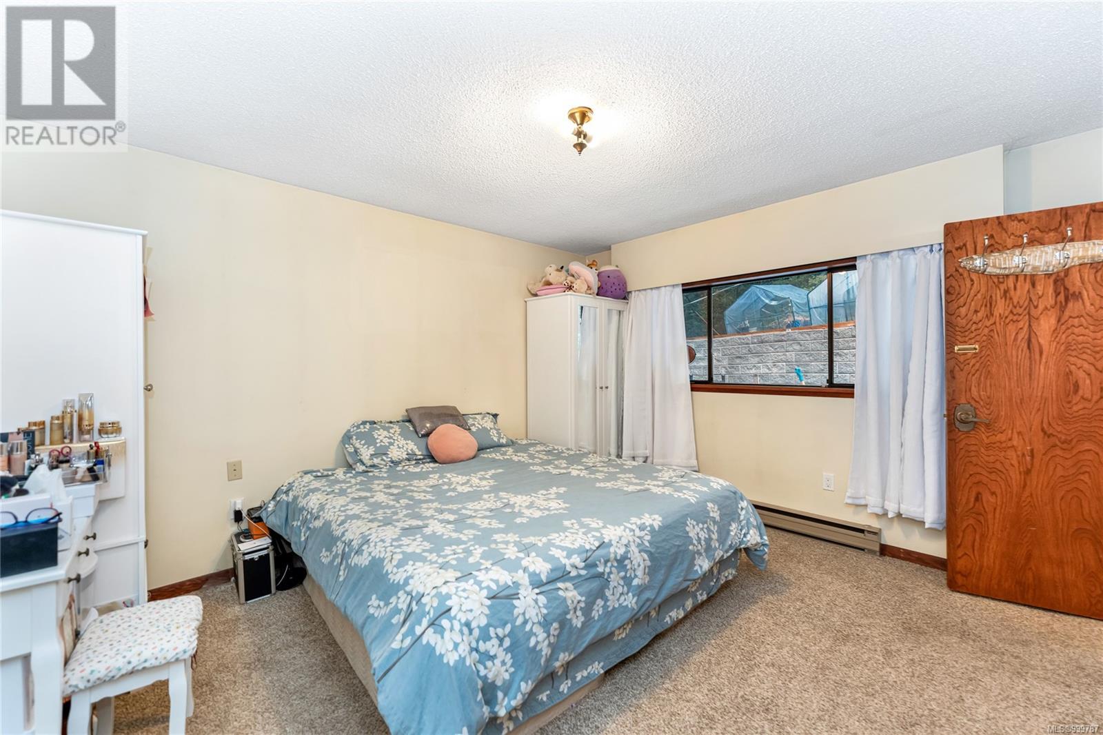 Photo 15 of 3052 Awsworth Rd, Langford BC