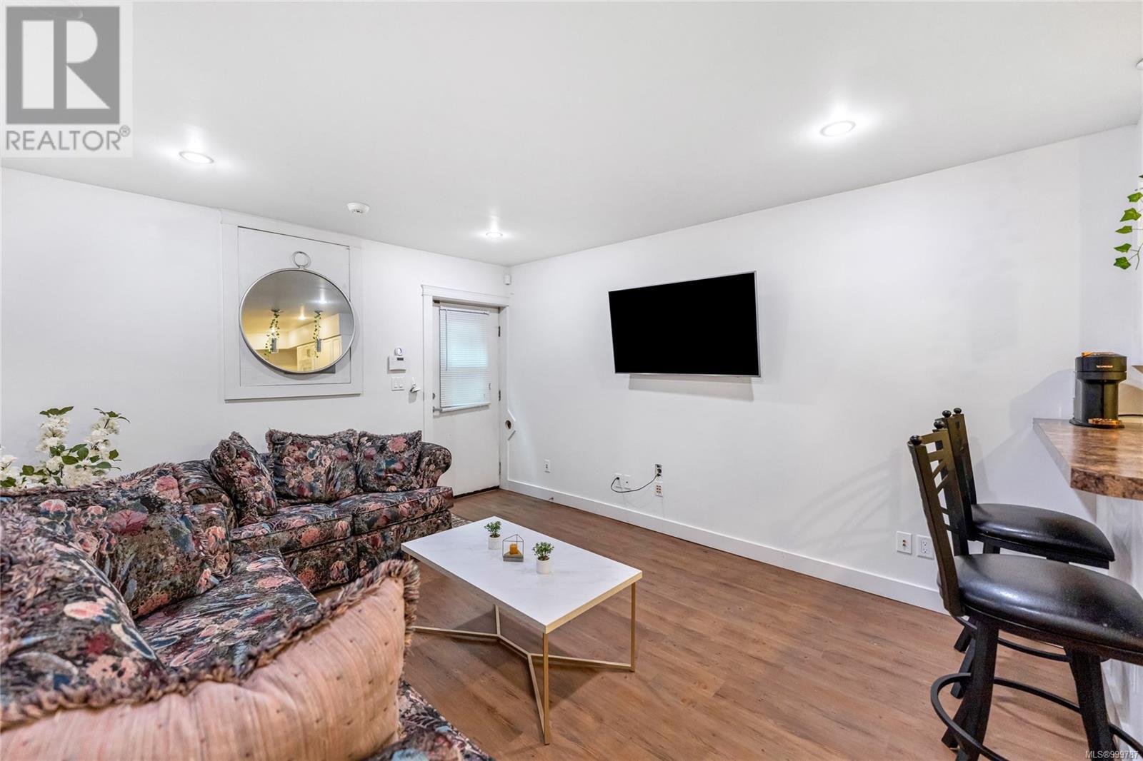 Photo 31 of 3052 Awsworth Rd, Langford BC