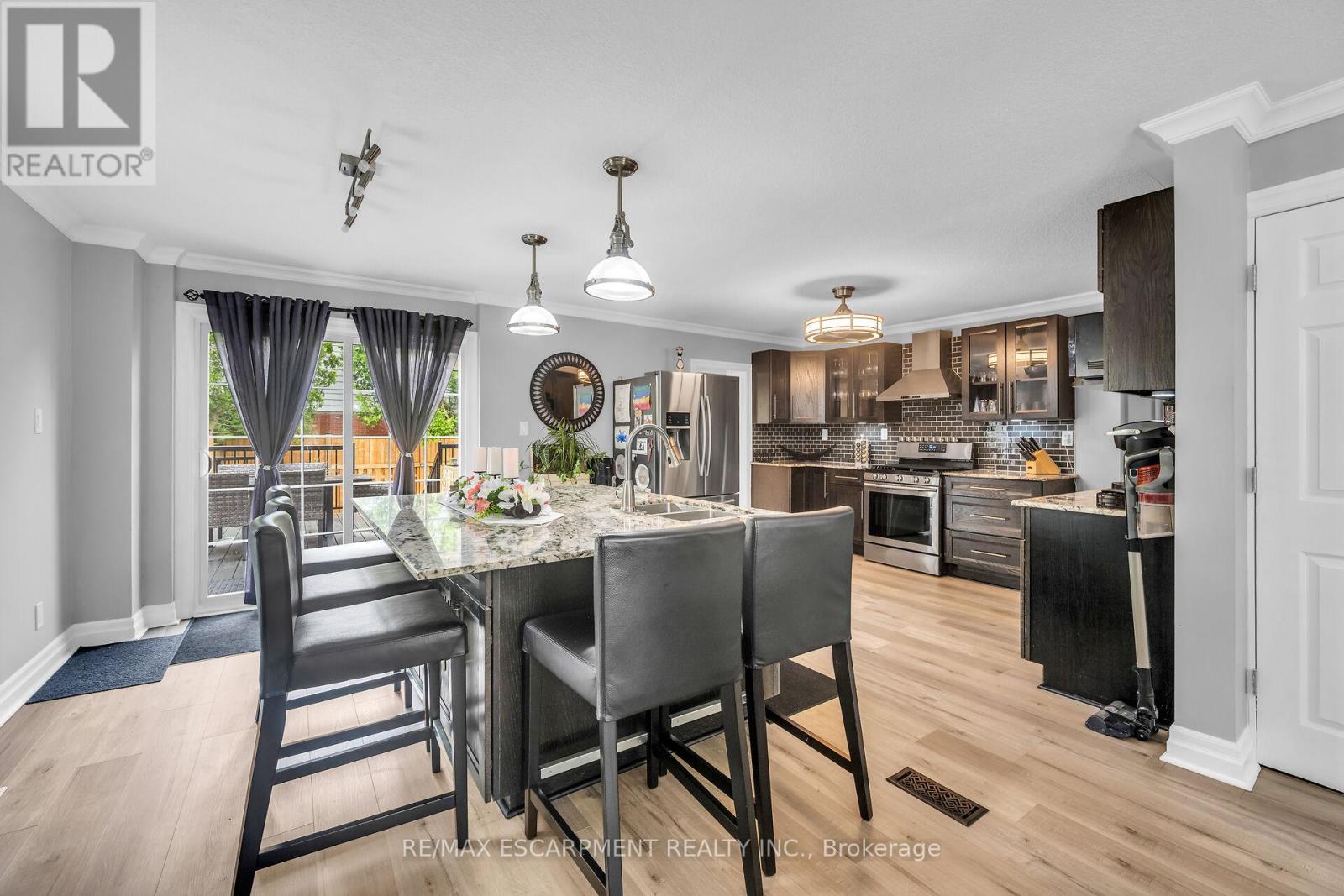 Photo 13 of 205 Sanatorium Road, Hamilton ON