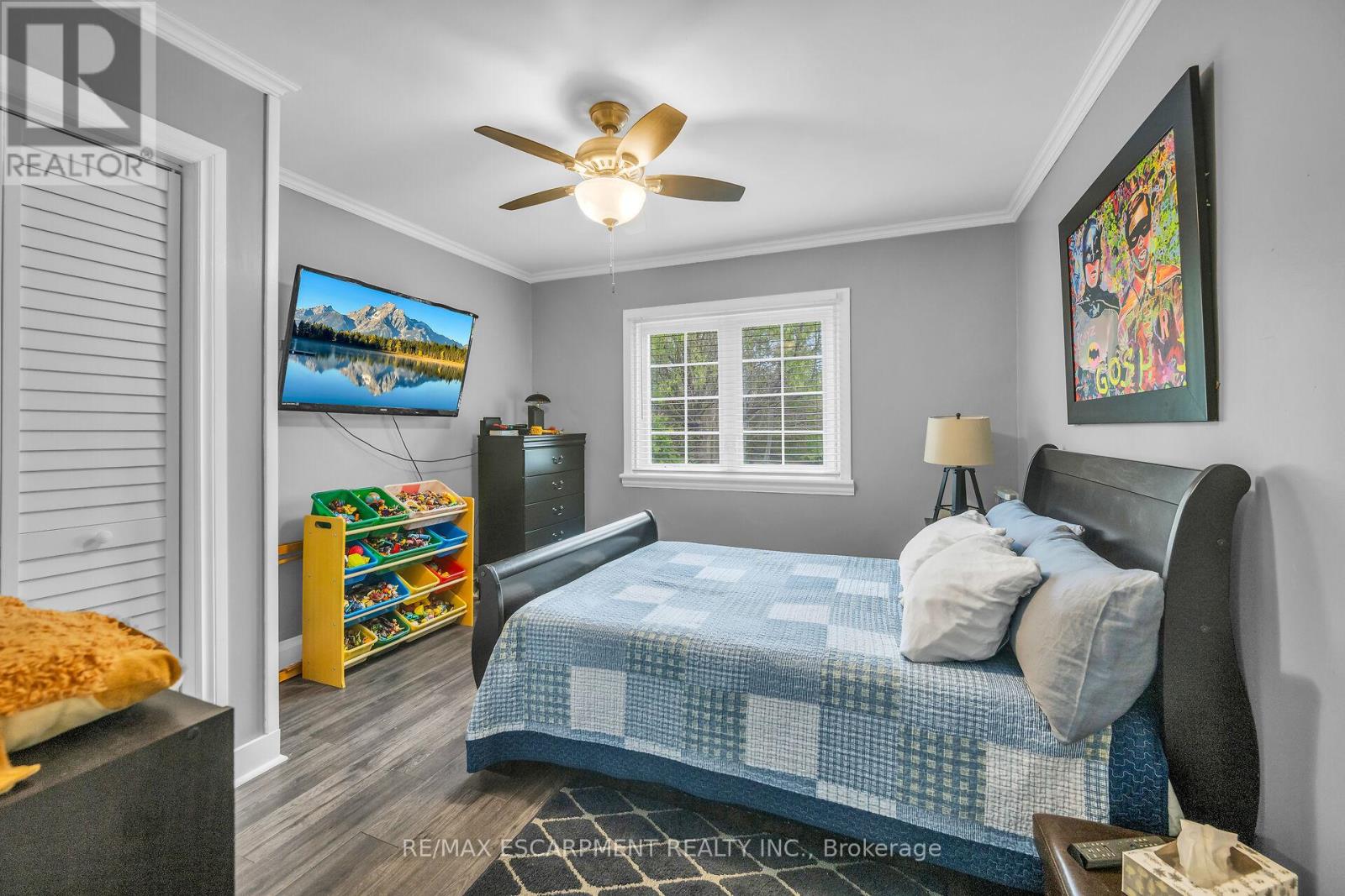 Photo 23 of 205 Sanatorium Road, Hamilton ON