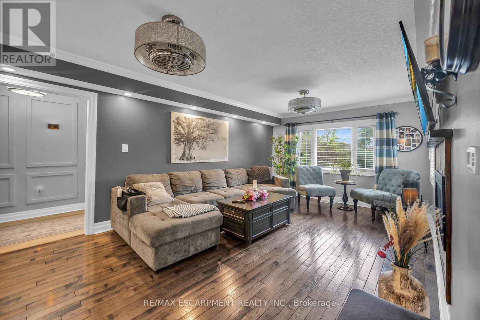 Photo 8 of 205 Sanatorium Road, Hamilton ON
