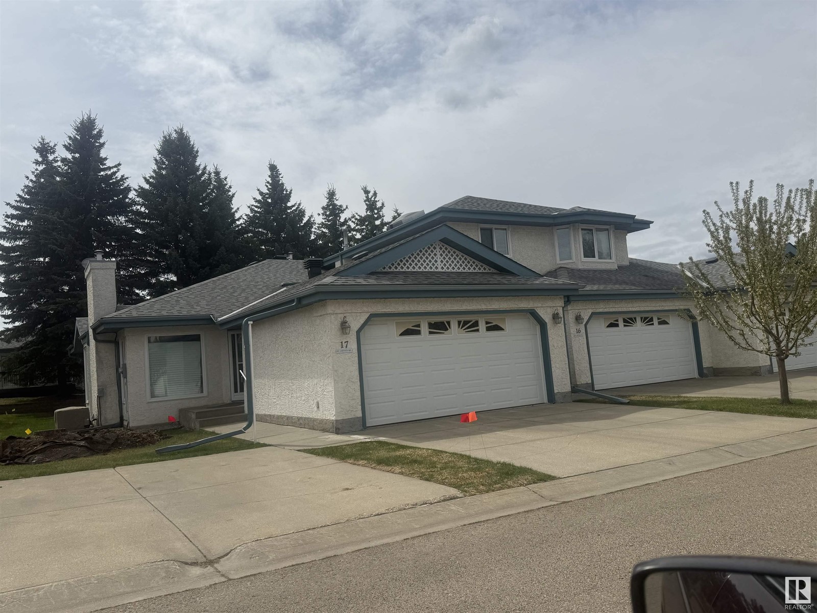 #17 85 GERVAIS RD, St. Albert