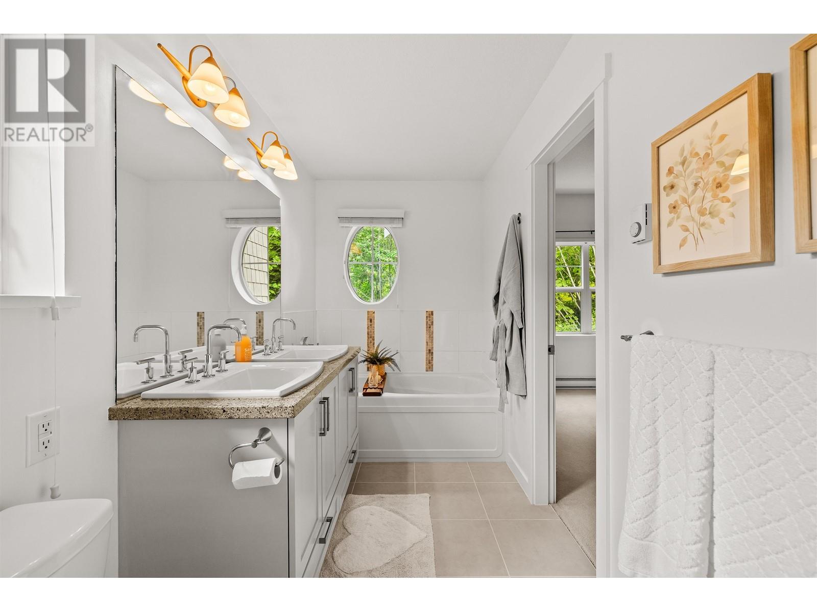 1433 COLLINS ROAD, Coquitlam real estate listing R3002255