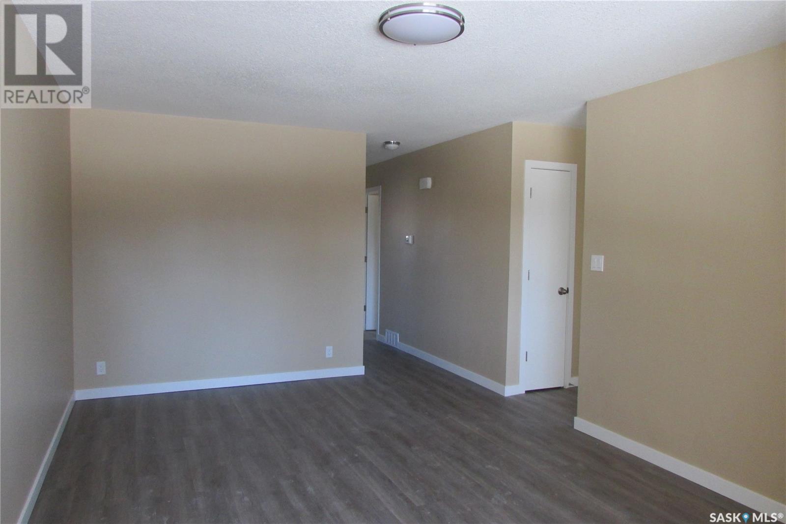 Photo 17 of 20 24 Empress Drive, Regina SK