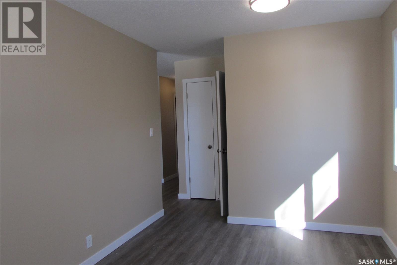 Photo 15 of 20 24 Empress Drive, Regina SK