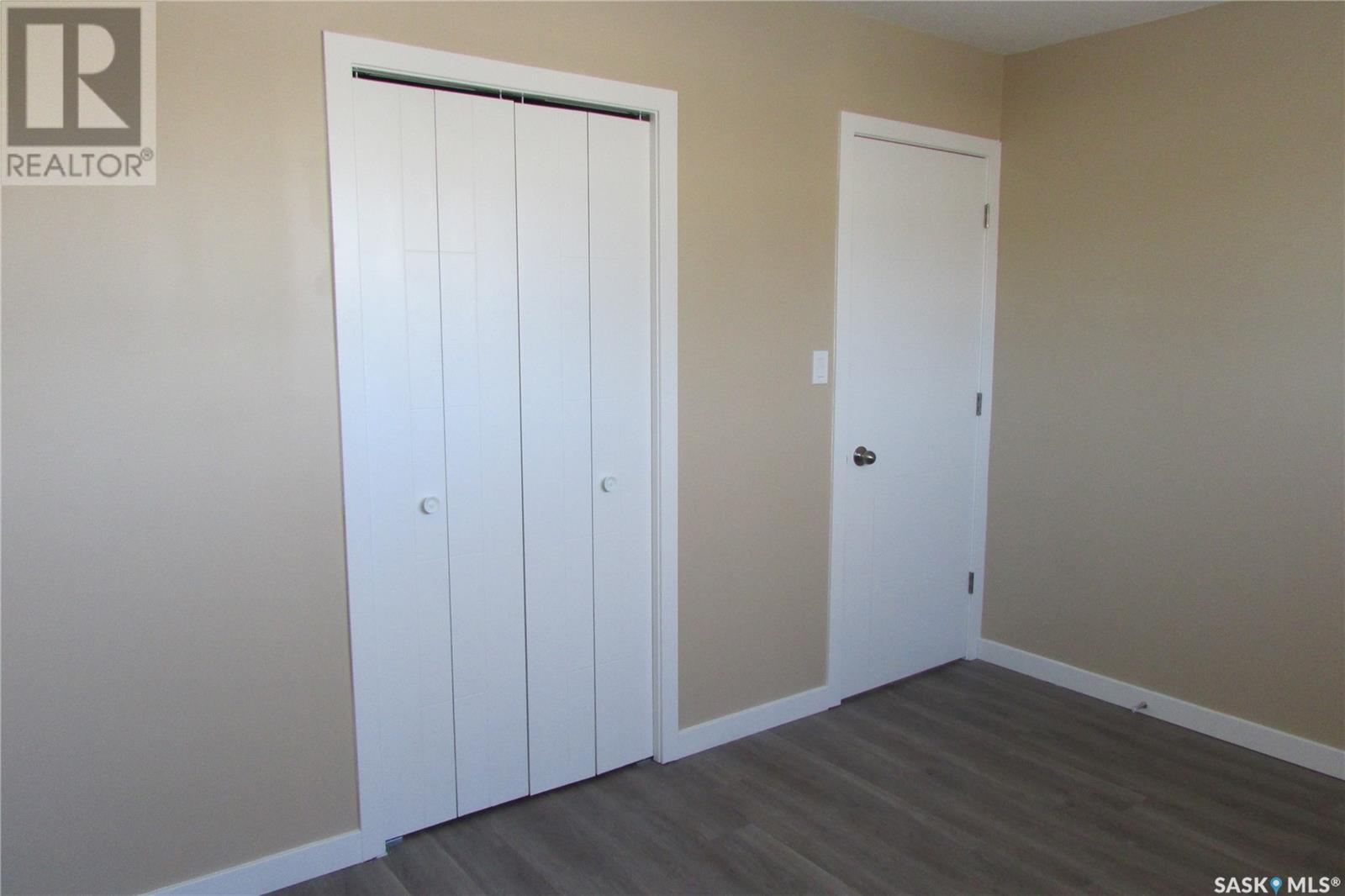 Photo 28 of 20 24 Empress Drive, Regina SK