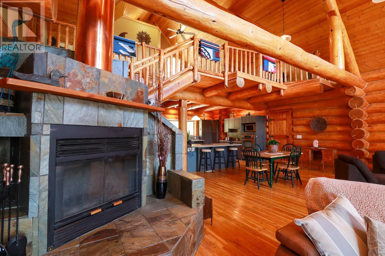 3901 COTTONWOOD Lane, Naramata