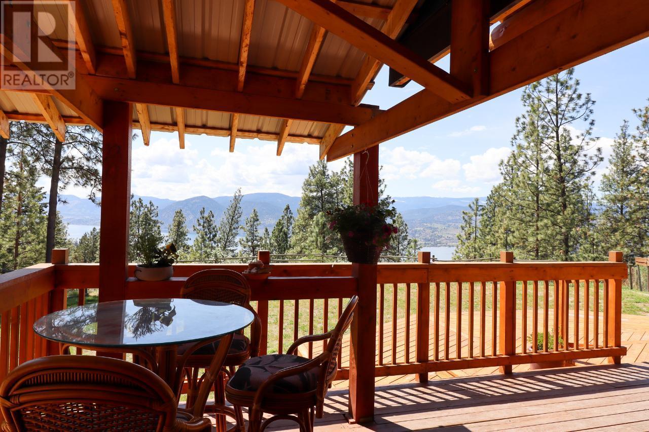 3901 COTTONWOOD Lane, Naramata
