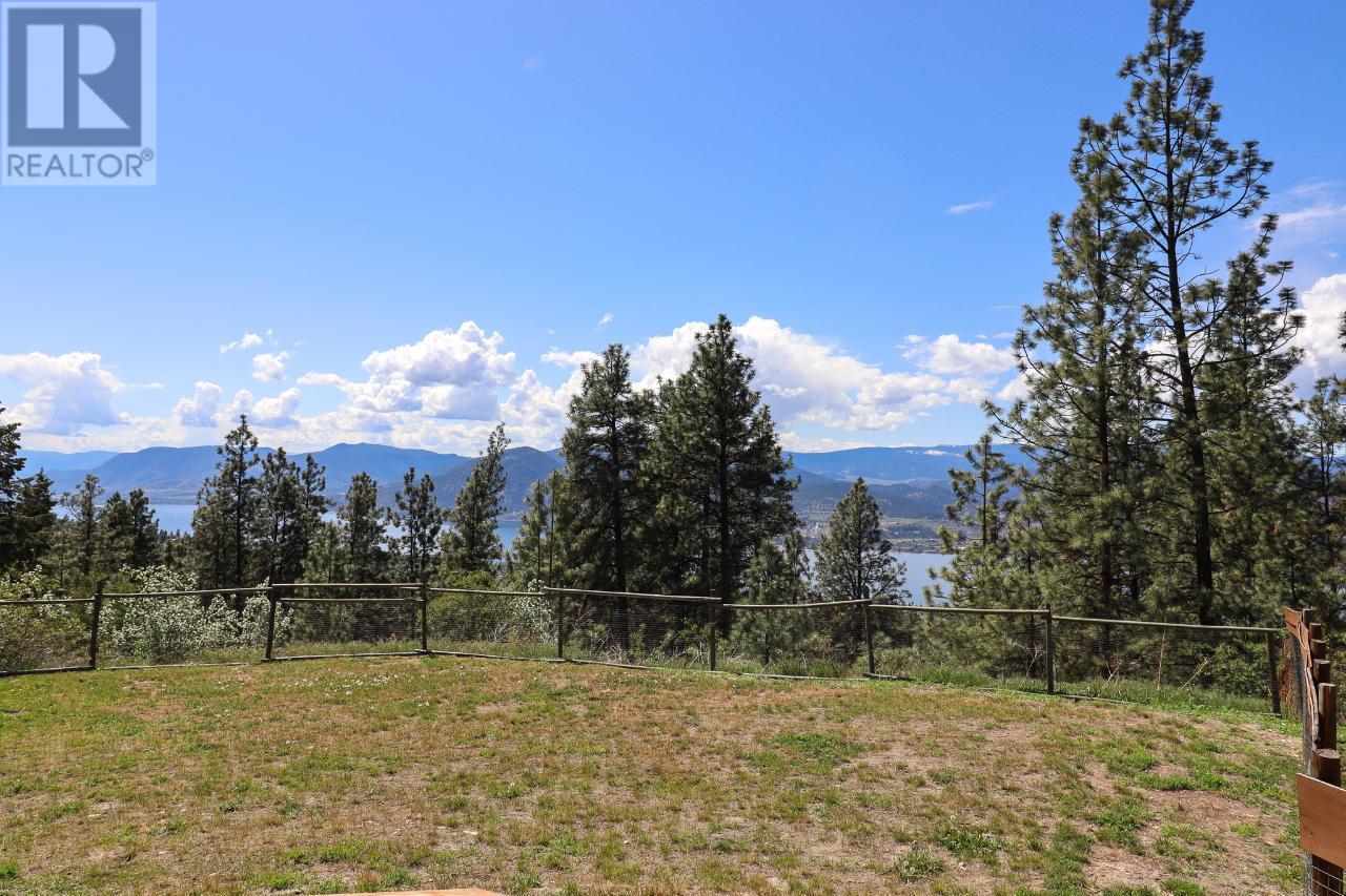 3901 COTTONWOOD Lane, Naramata