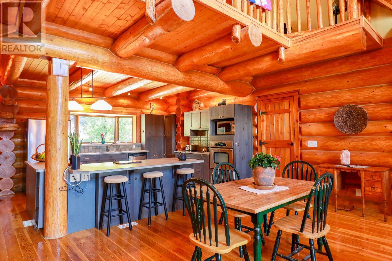 3901 COTTONWOOD Lane, Naramata