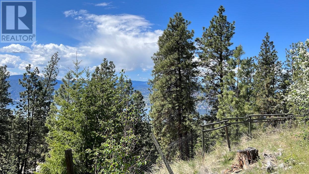3901 COTTONWOOD Lane, Naramata