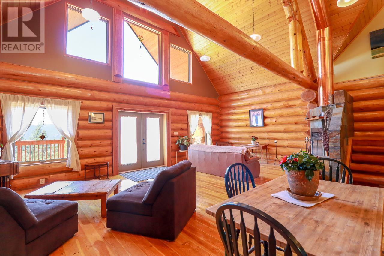 3901 COTTONWOOD Lane, Naramata