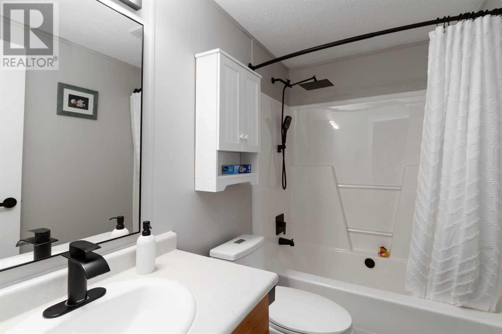 233 Mckinlay Crescent, Fort McMurray