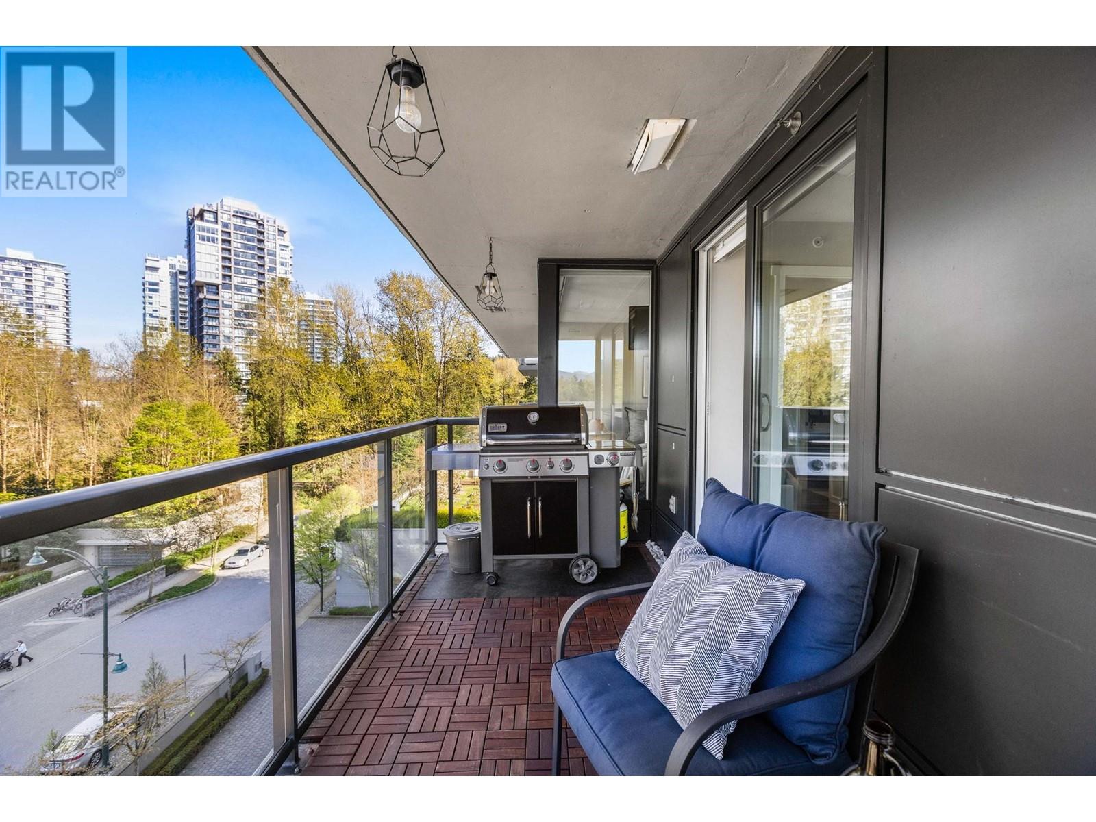 706 651 NOOTKA WAY, Port Moody real estate listing R2999993