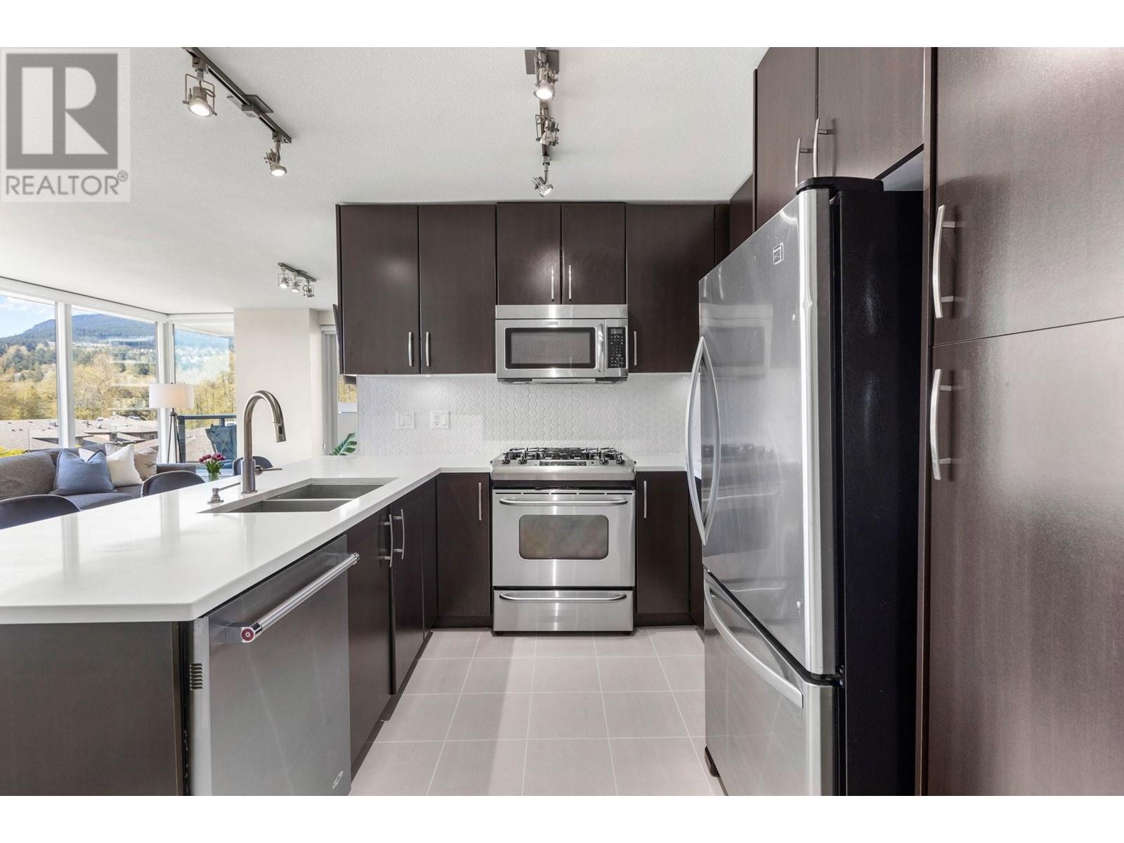 706 651 NOOTKA WAY, Port Moody real estate listing R2999993