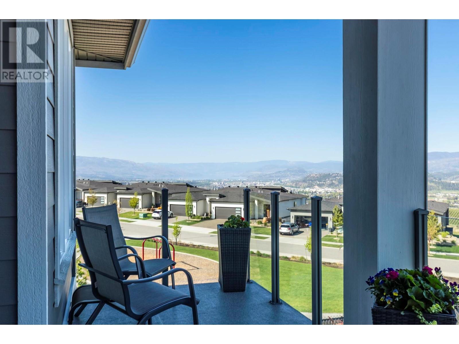  1930 Foxtail Terrace, Kelowna