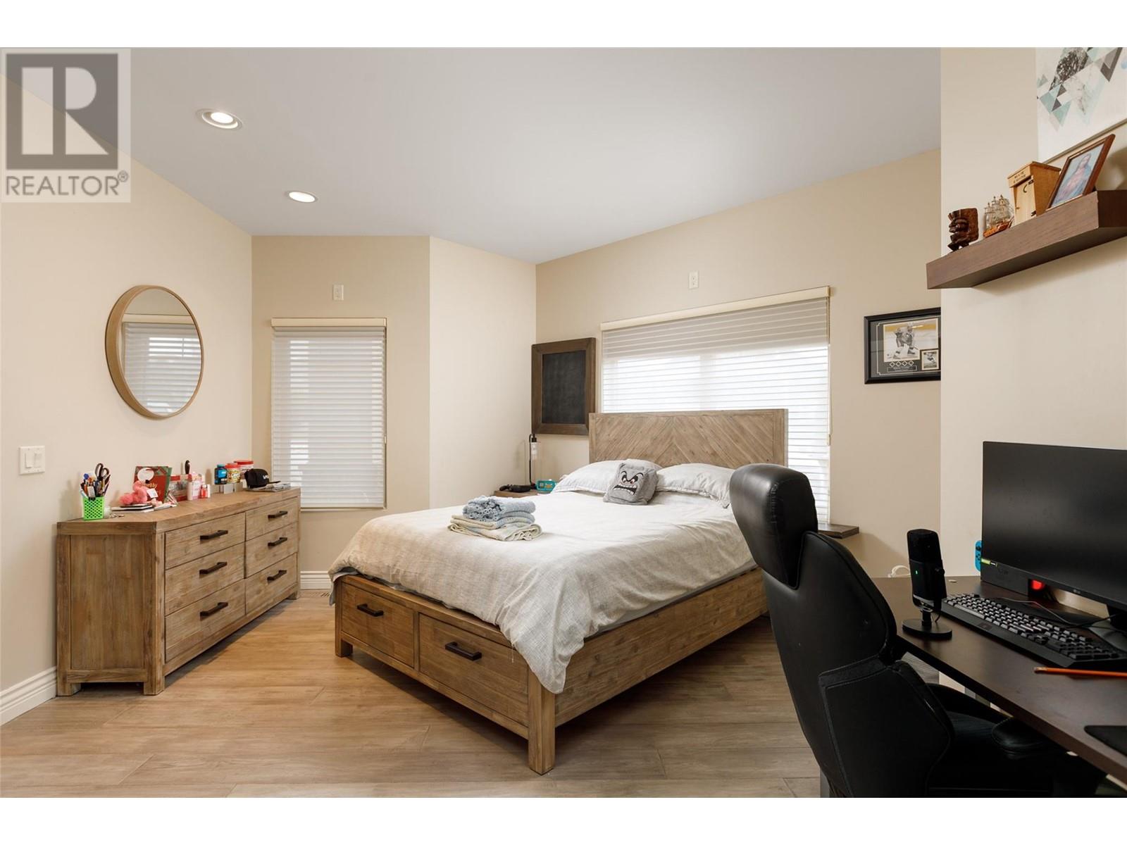  4828 CARMEL Crescent, Kelowna