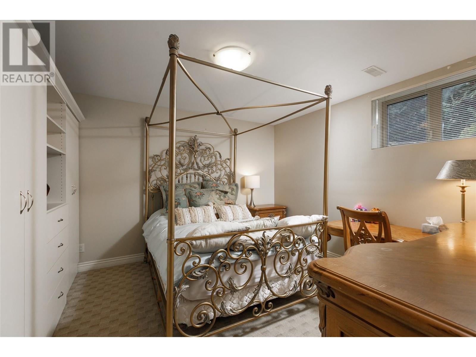  4828 CARMEL Crescent, Kelowna