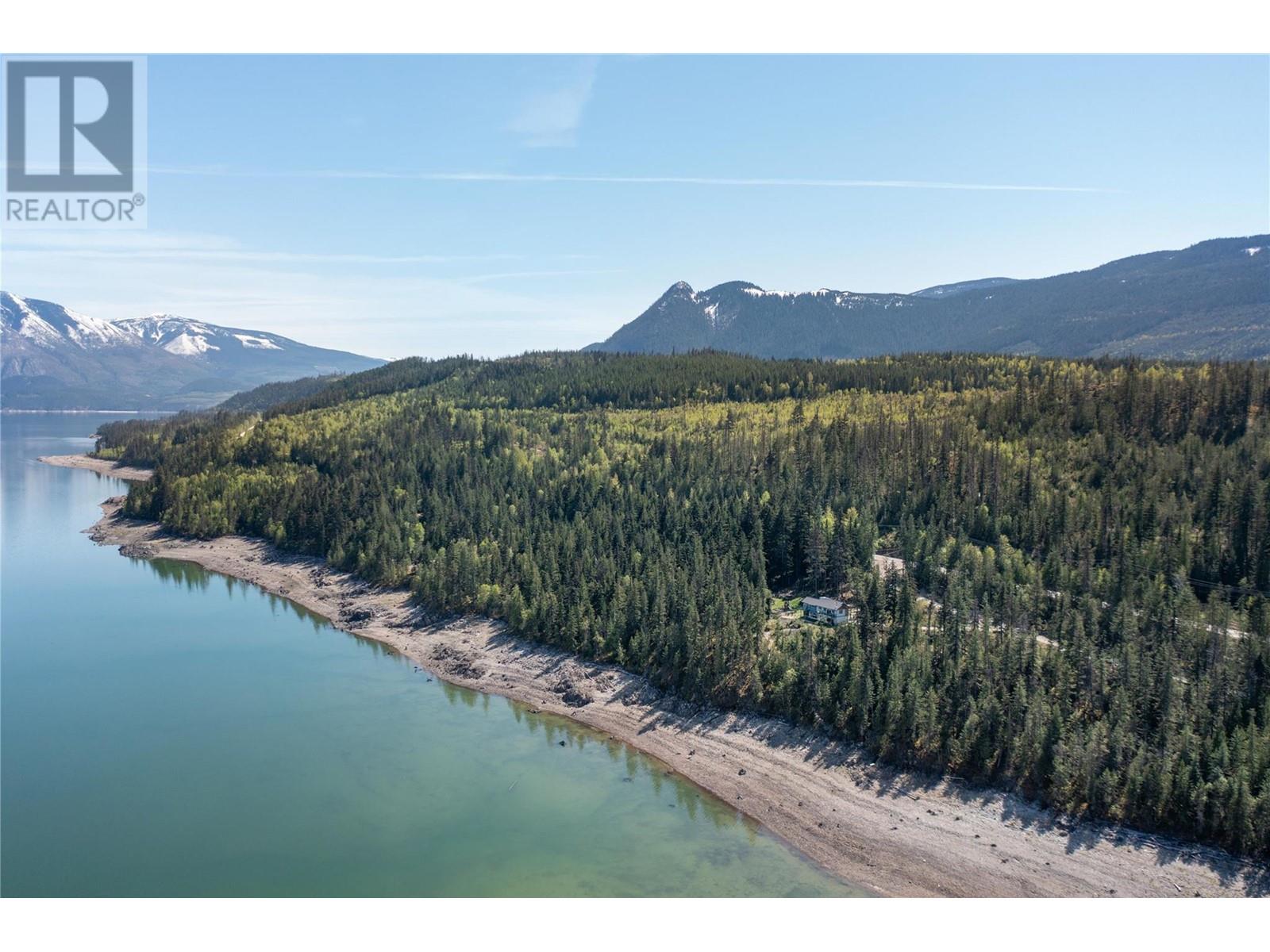 8420 23 Highway S, Revelstoke