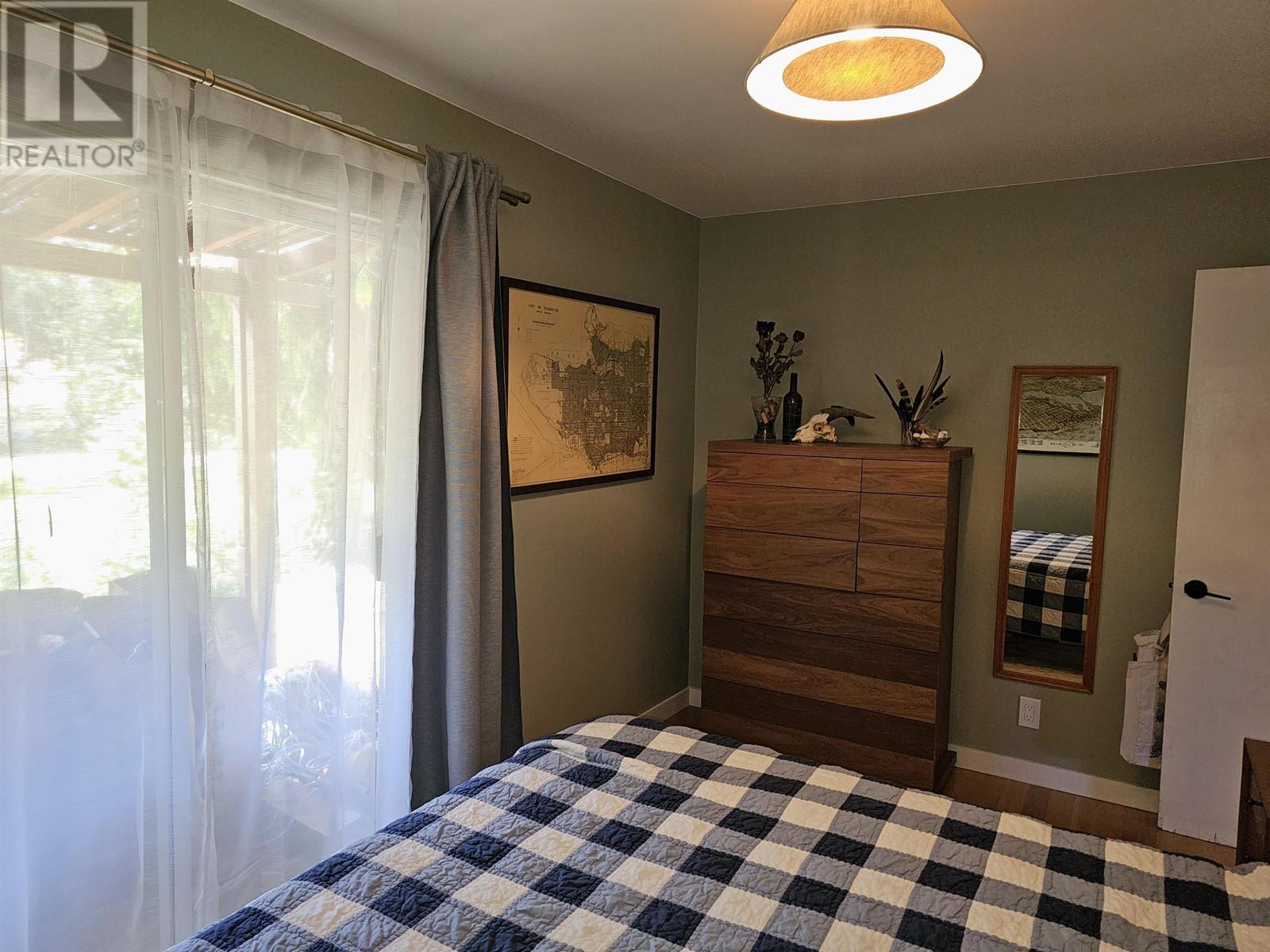 12649 MERRILL CRESCENT, Sechelt