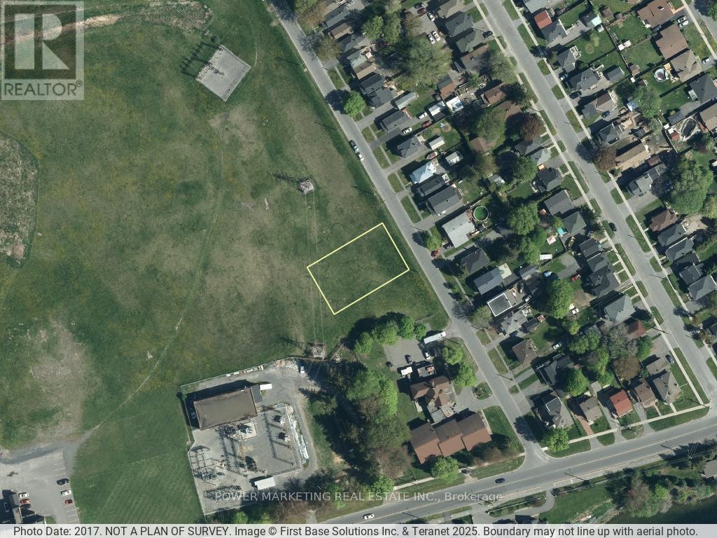 Photo 11 of 9 11 19 Danis Avenue, Cornwall ON