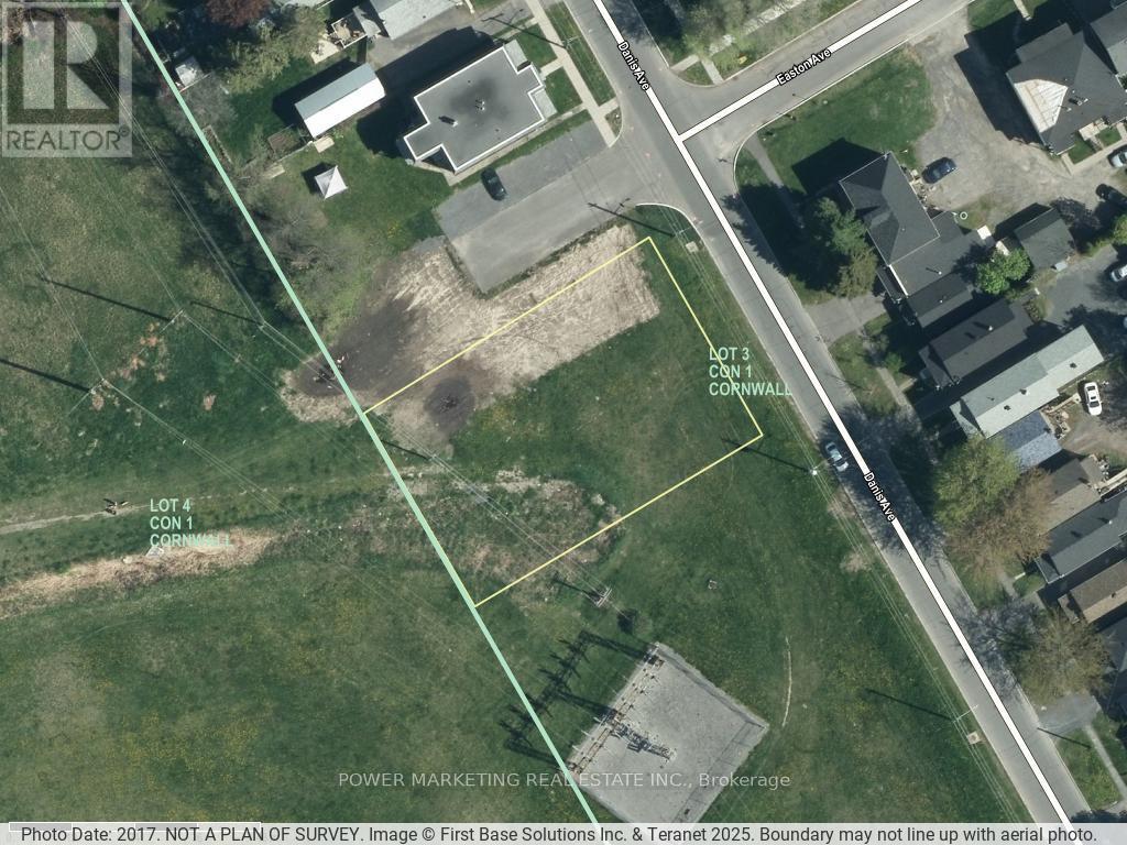 Photo 4 of 9 11 19 Danis Avenue, Cornwall ON