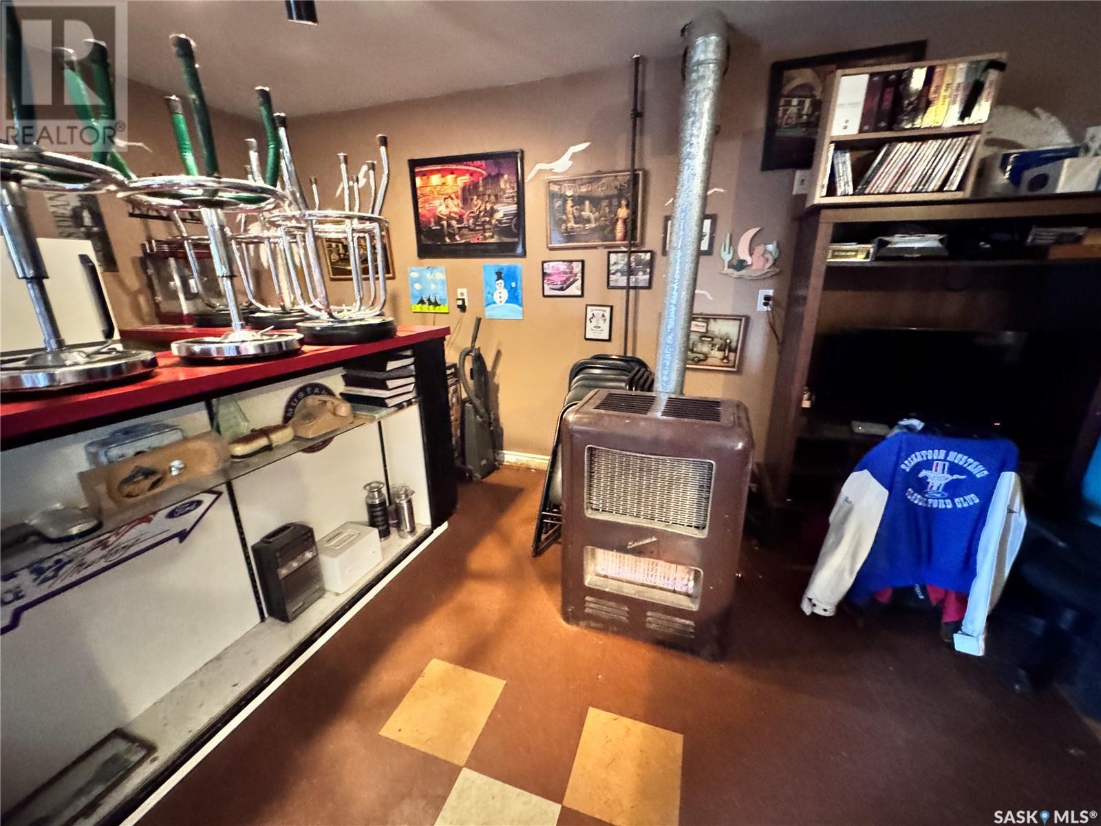 Photo 13 of 302 9th Street, Humboldt SK