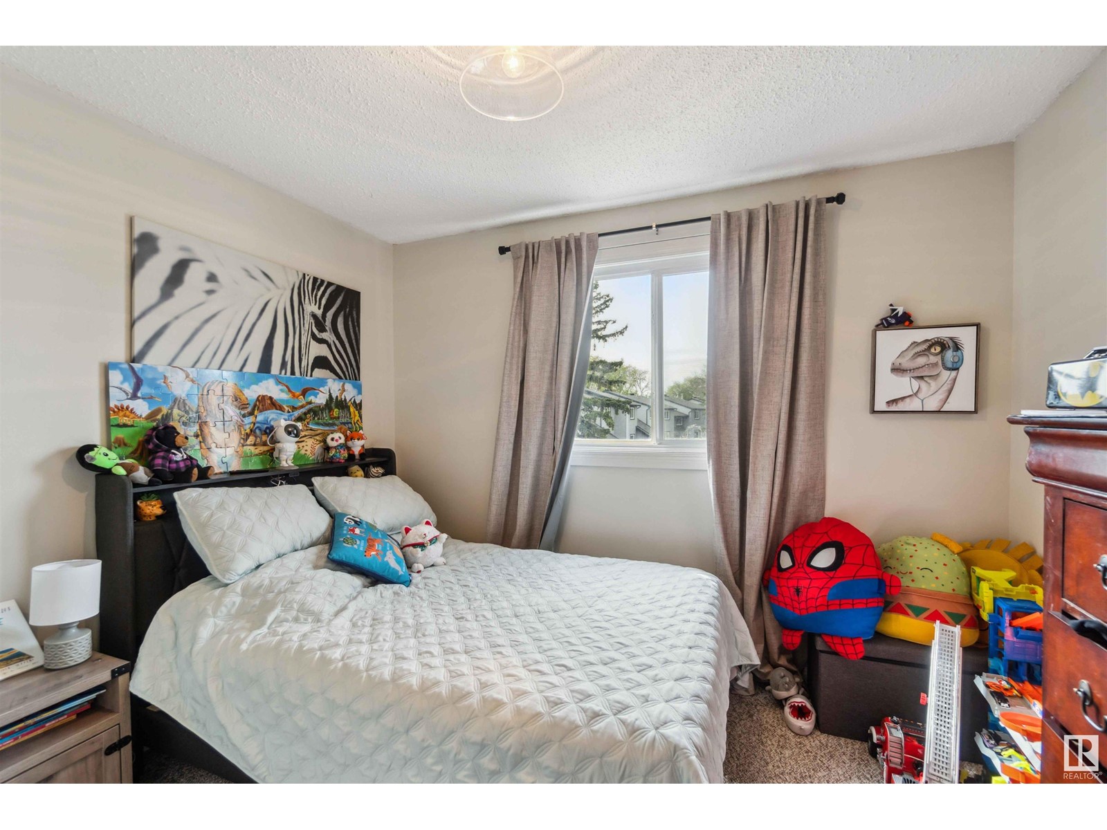 13890 24 ST NW, Edmonton