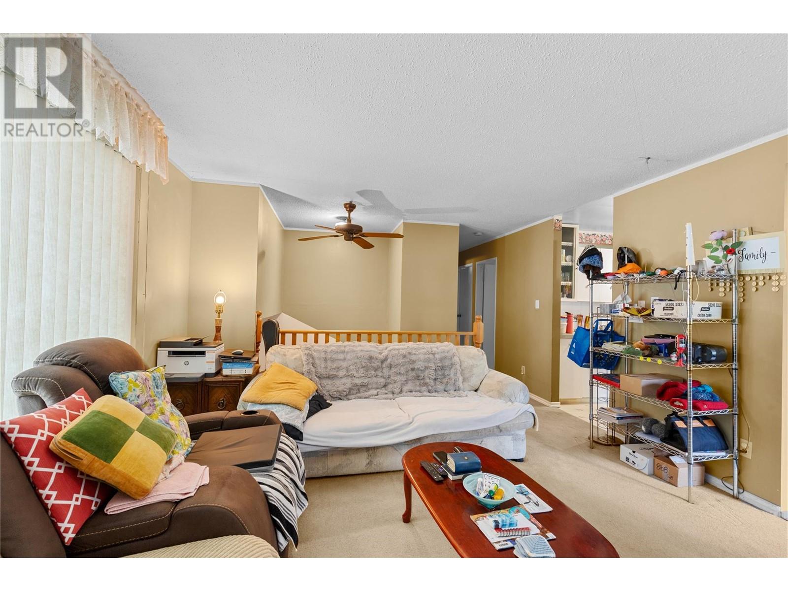 43 Hall Road, Enderby