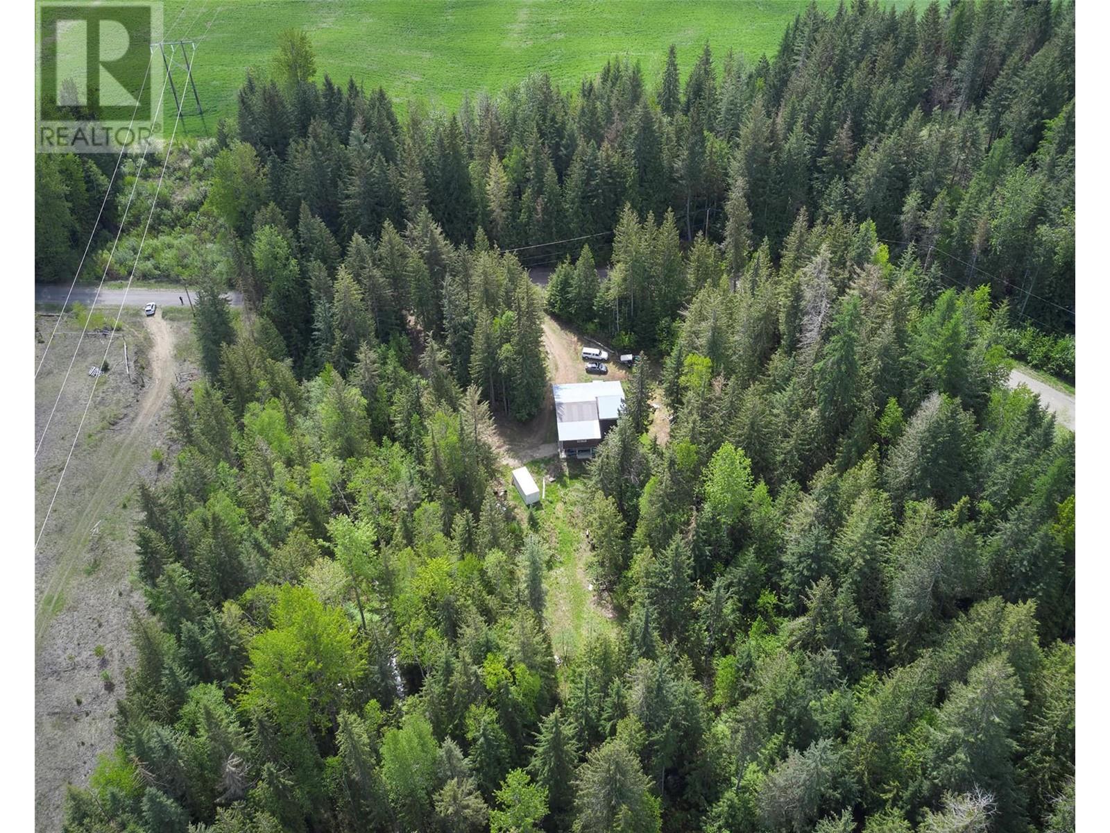 43 Hall Road, Enderby