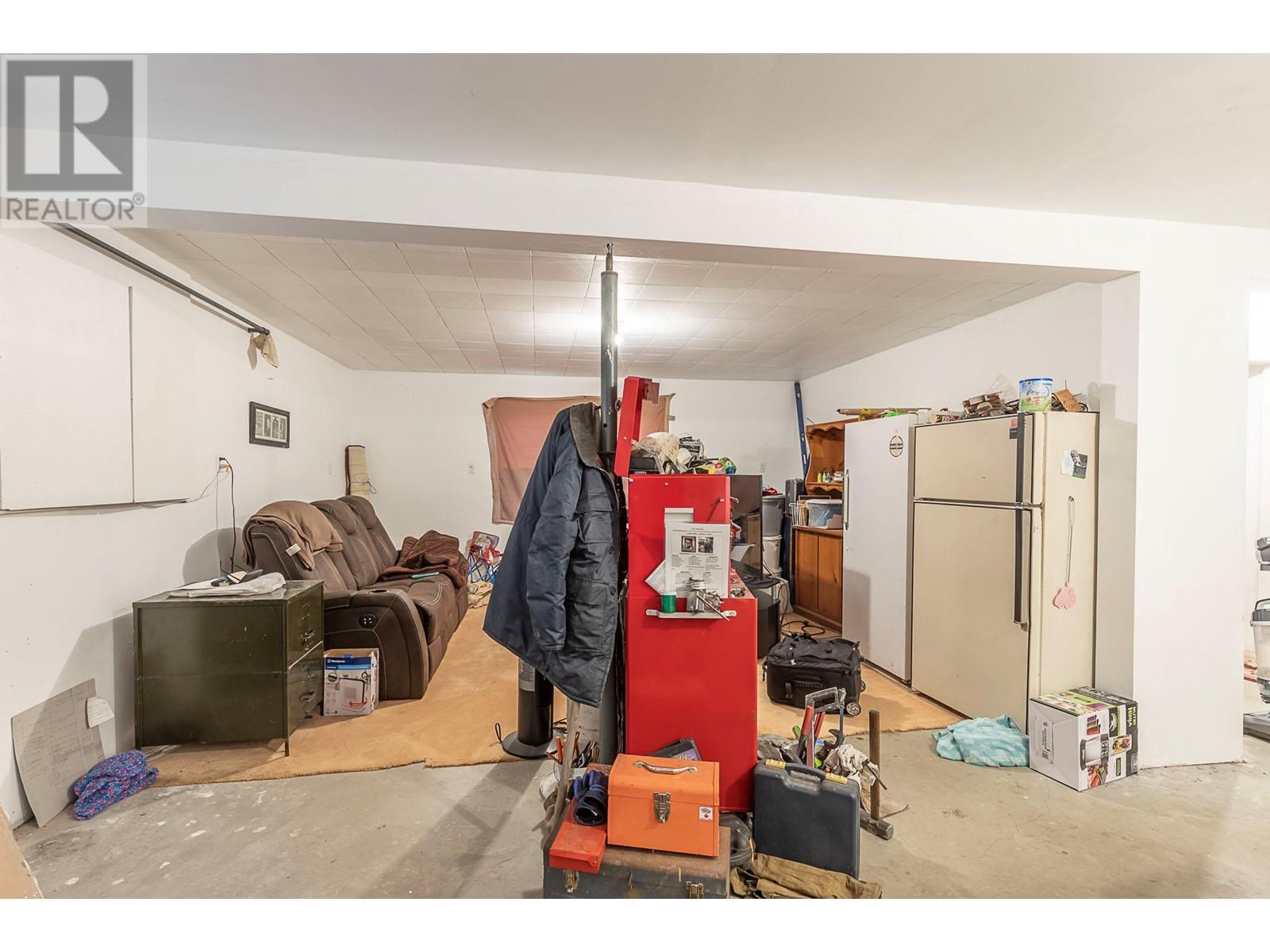 43 Hall Road, Enderby