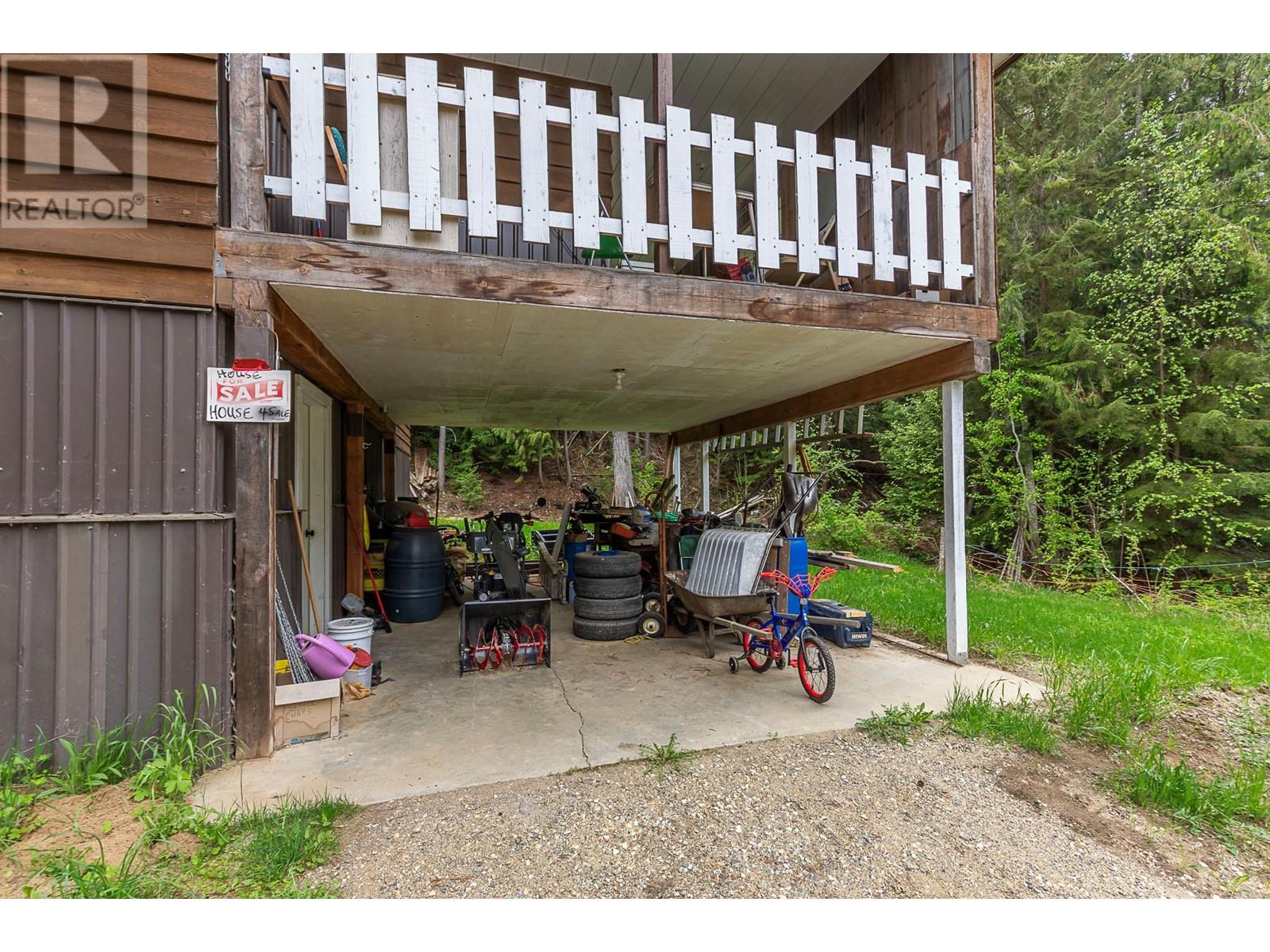 43 Hall Road, Enderby