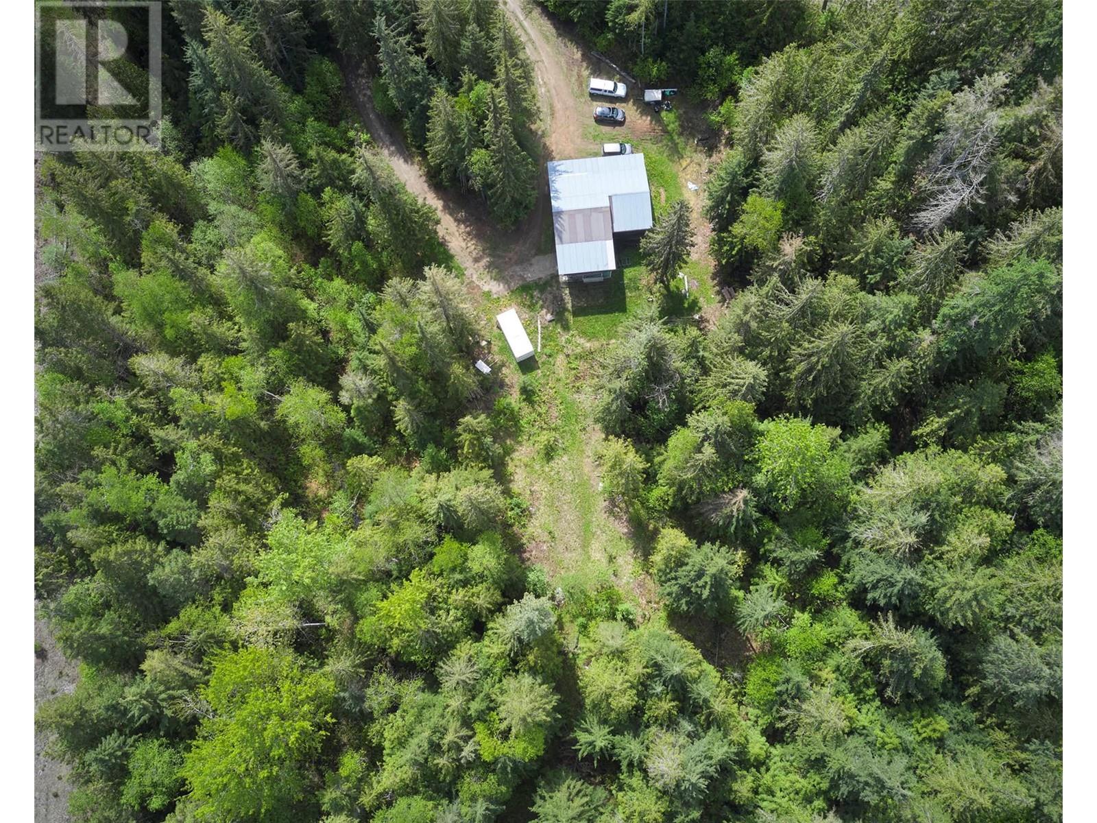 43 Hall Road, Enderby