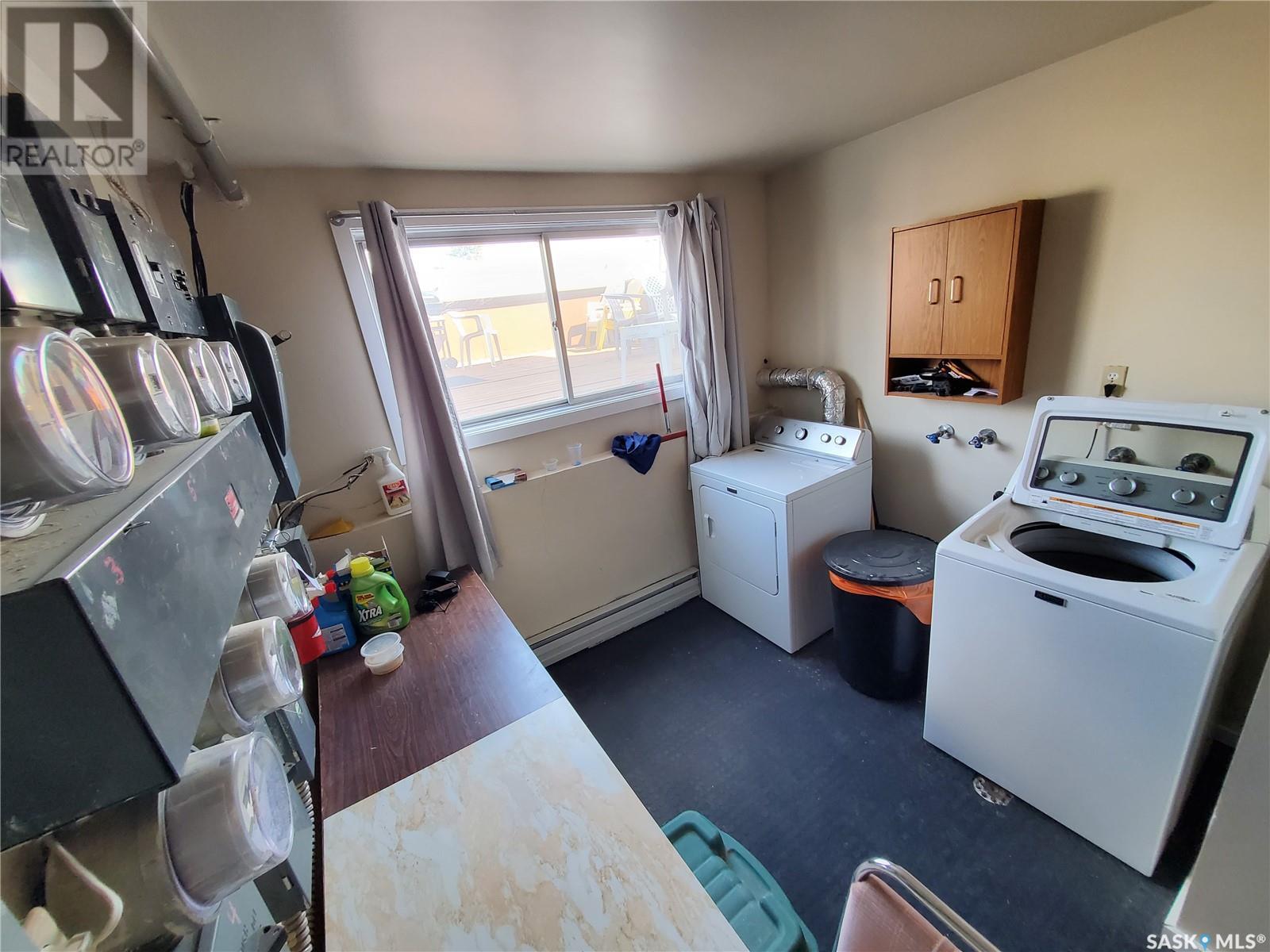 Photo 5 of 5 767 3rd Avenue Nw, Swift Current SK