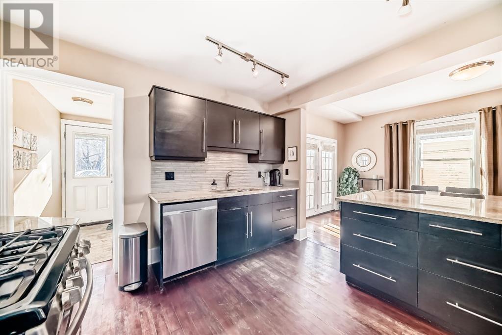 Single Family House for Sale in   Avenue SW Altadore Calgary 
