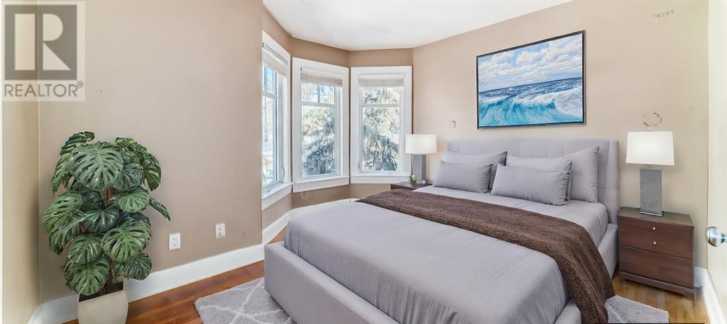 Single Family House for Sale in   Avenue SW Altadore Calgary 