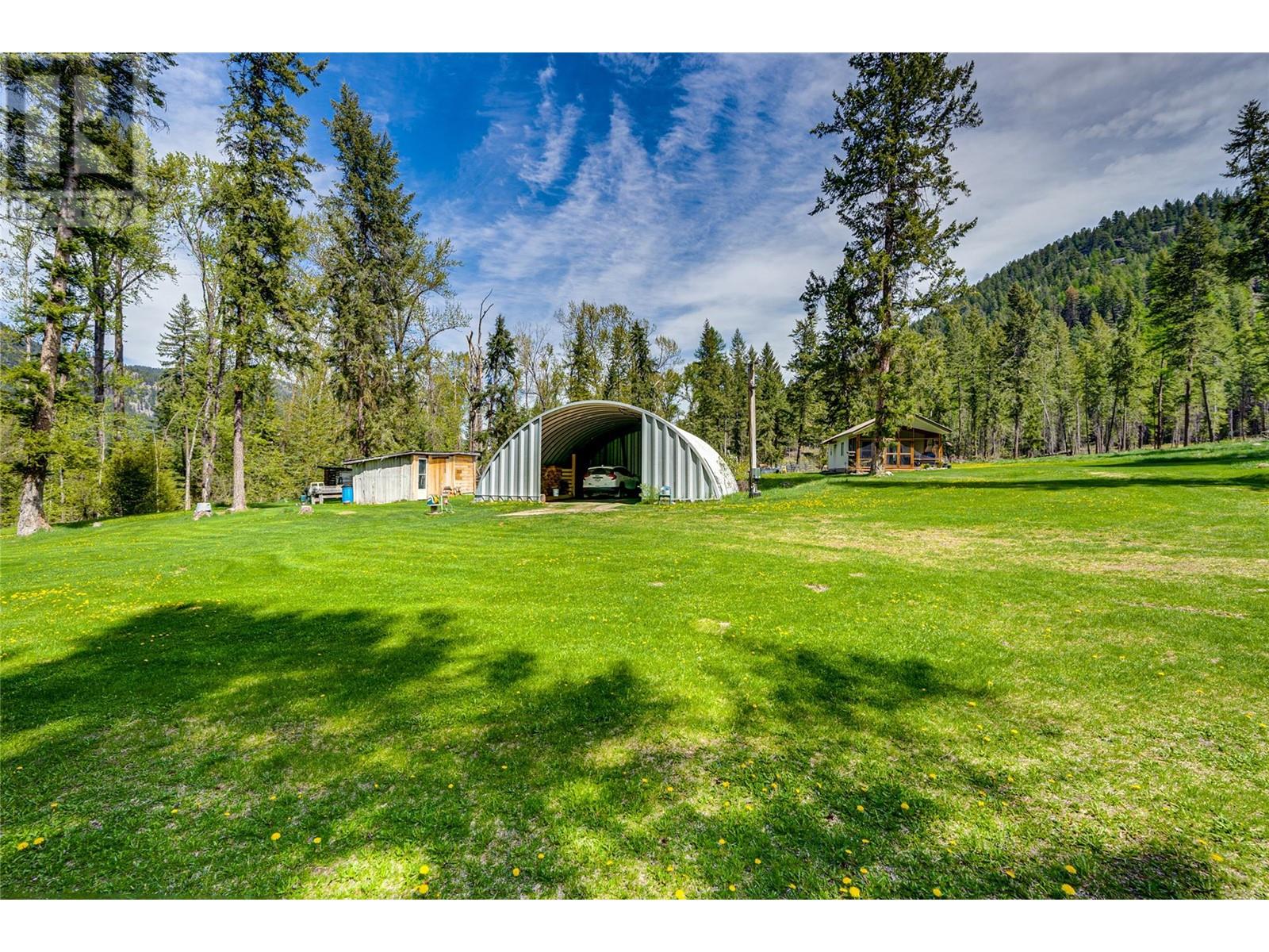 3315 Fiva Creek Road S, Westbridge
