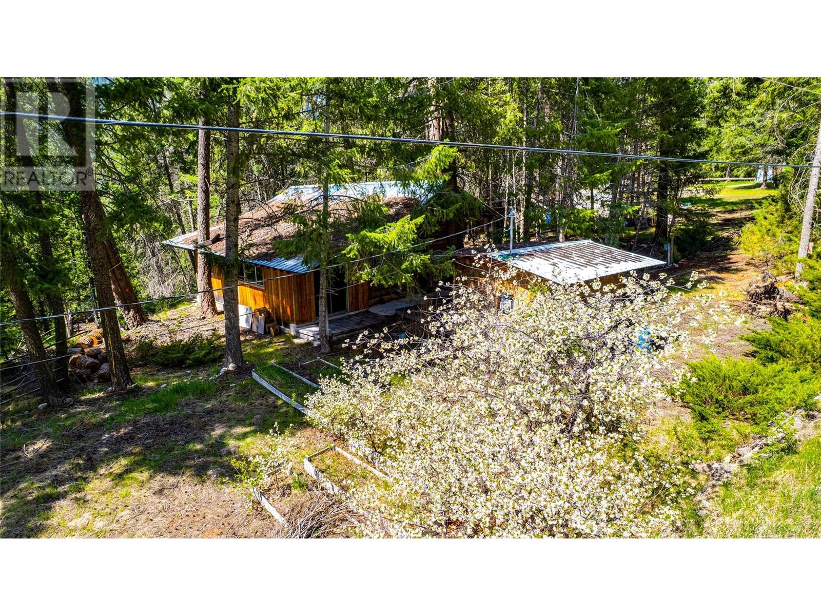 3315 Fiva Creek Road S, Westbridge