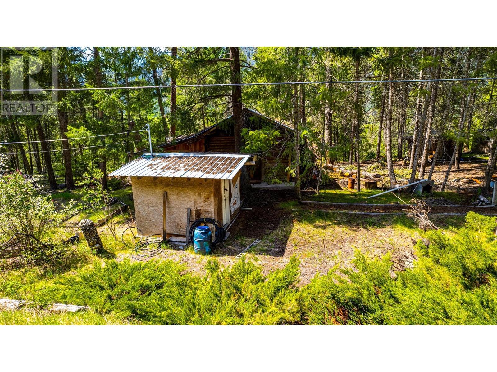 3315 Fiva Creek Road S, Westbridge