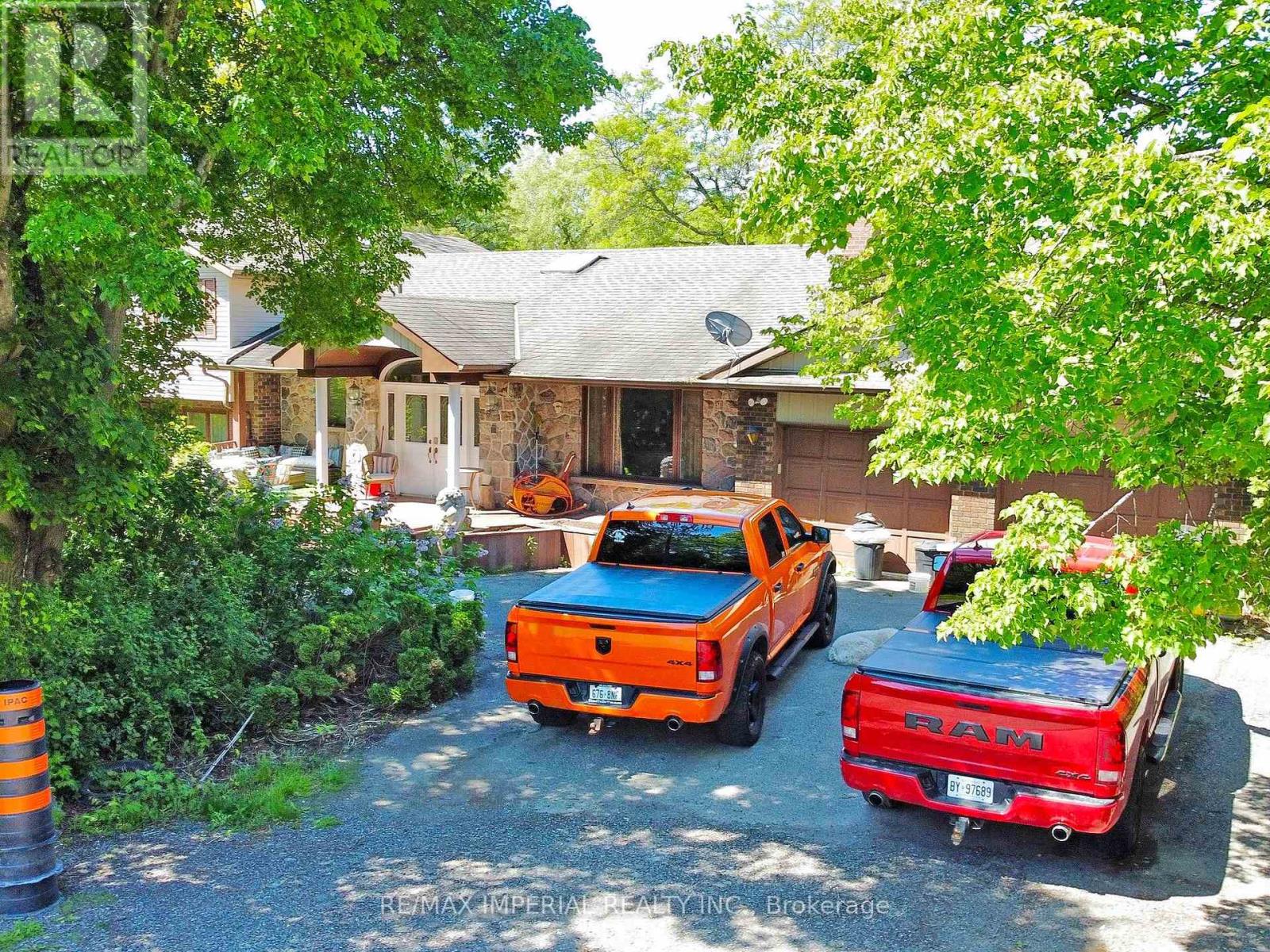 22 RATCLIFF ROAD - 1