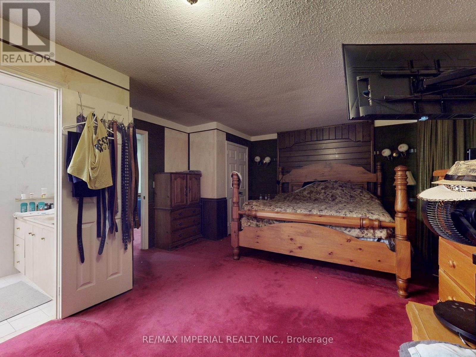 22 RATCLIFF ROAD - 24
