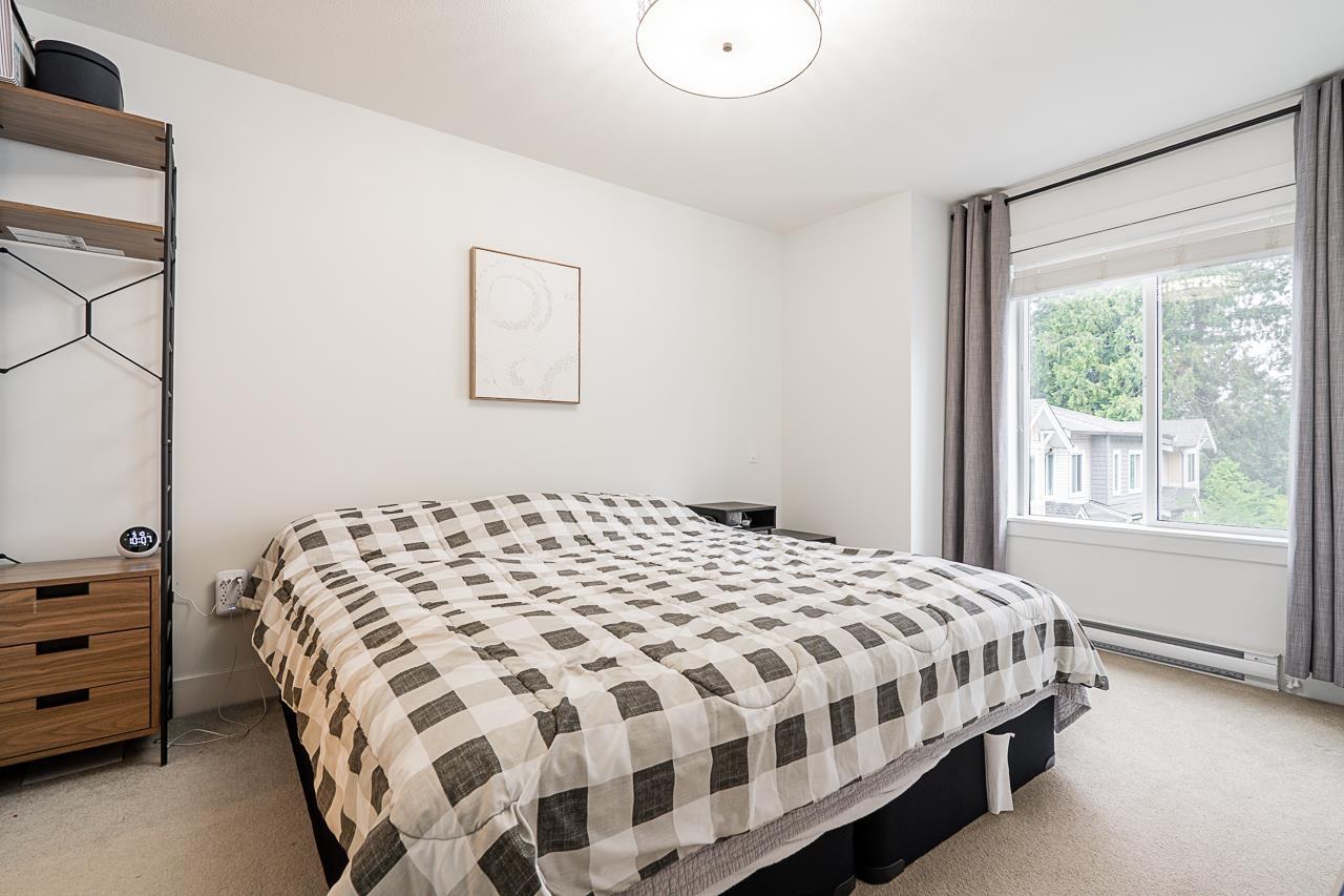 Photo 16 of 2 9718 161 A Street, Surrey BC
