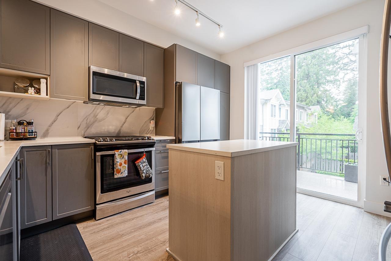Photo 9 of 2 9718 161 A Street, Surrey BC