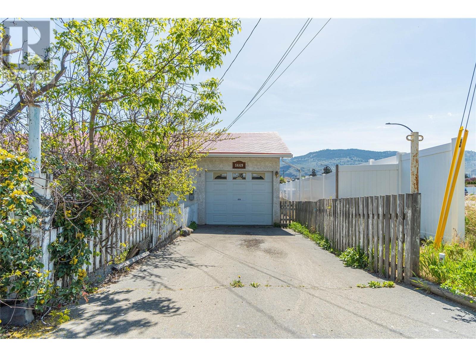 Photo 2 of 1449 Ord Road, Kamloops BC