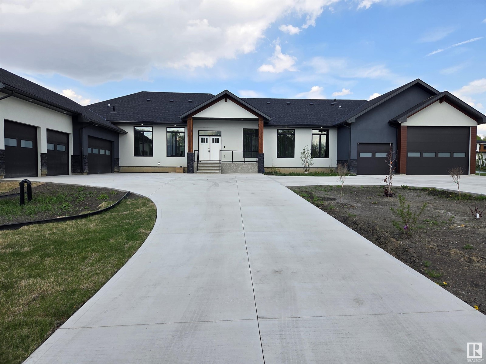 #122 52367 RGE ROAD 223, Rural Strathcona County