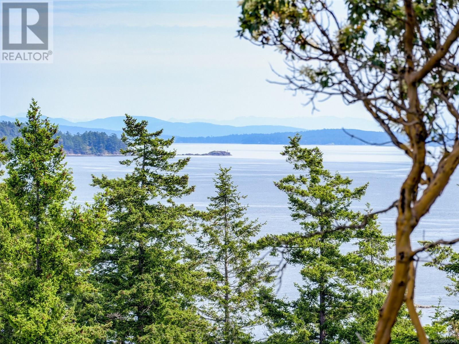 28 2353 Harbour Road, Sidney