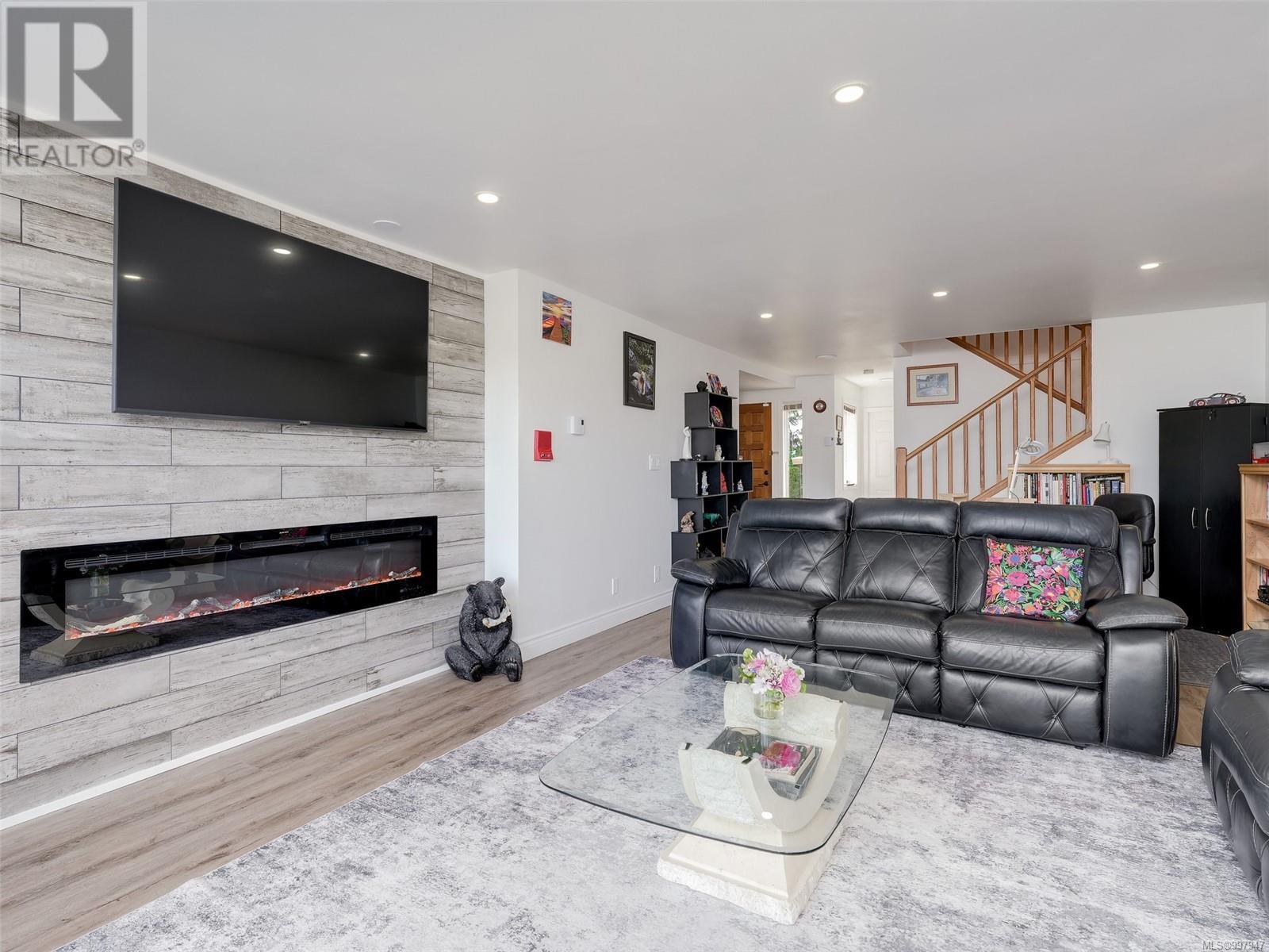 28 2353 Harbour Road, Sidney