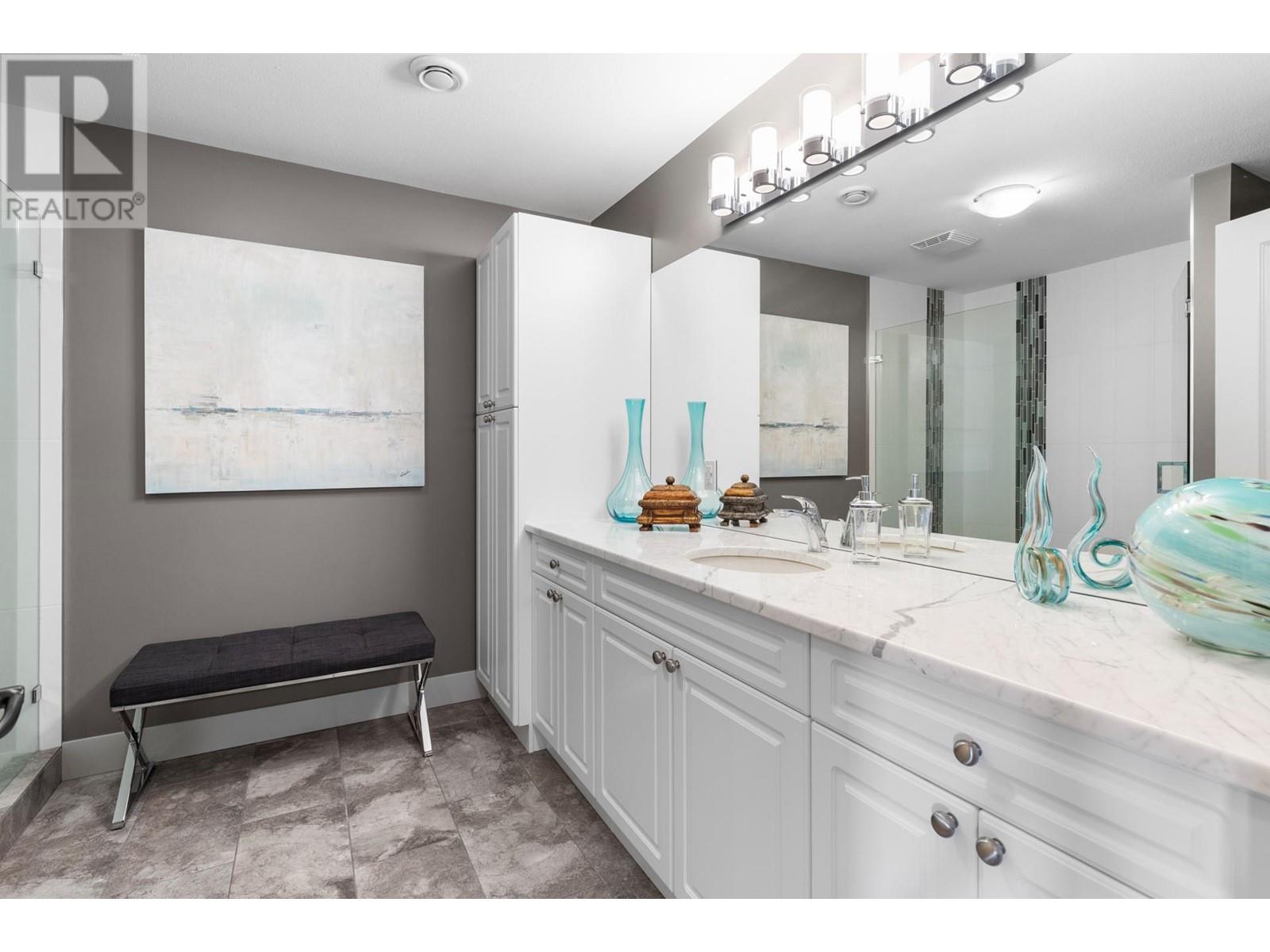  3915 Sonoma Pines Drive, Westbank